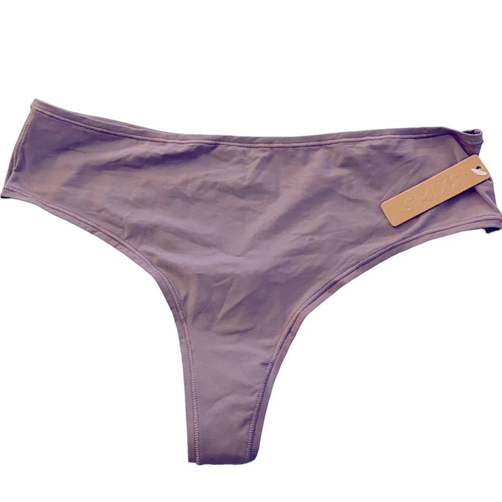 🆕 Skims NWT Fits Every Everybody Thong in Plum (SK-2)